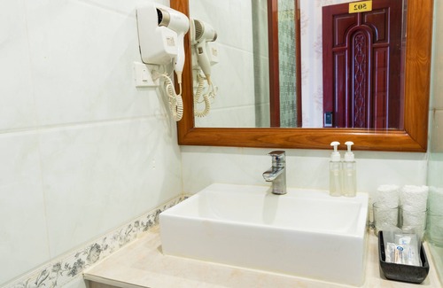 Korean Industrial Zone Hotel | Nhu Y 2 Hotel
