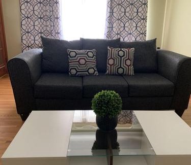Athol Springs House | Niagara Falls Private Brick Vacation Home
