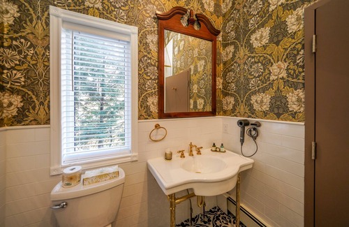 Niagara Falls Bed & Breakfast | Niagara Grandview Boutique hotel