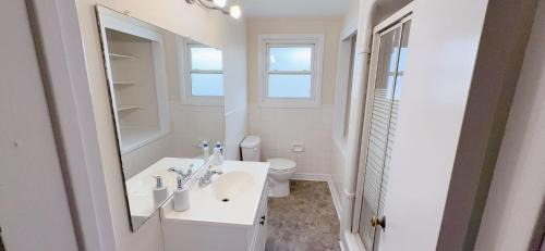Thorold Apartment | Niagra Luxury Home