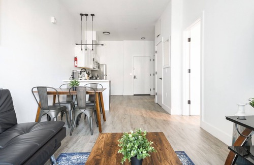 Elizabeth Apartment | Nice 1BR next to EWR 3956