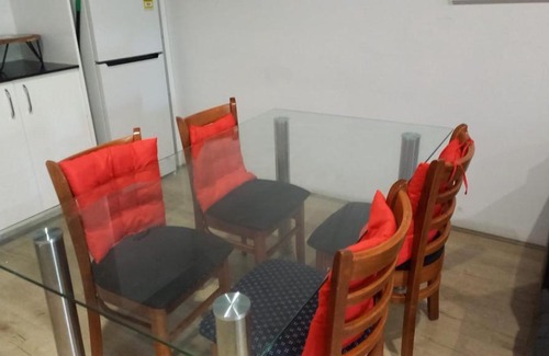Kelmscott Apartment | Nice 2 bedroom apartment