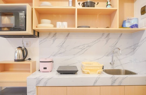 Permata Hijau Apartment | Nice And Comfort Stay Studio Tokyo Riverside Pik 2 Apartment