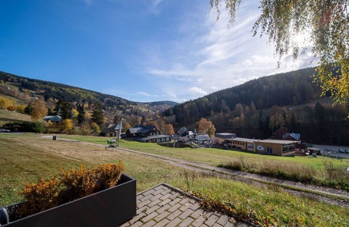 Velka Upa Apartment | Nice apartment for 4 people with WIFI, TV, terrace, pets allowed and panoramic view