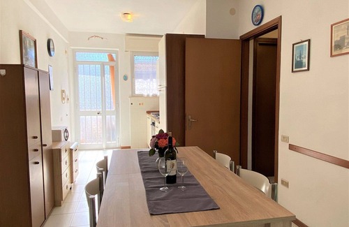 Mazzanta Apartment | Nice apartment for 6 people with TV, balcony and parking