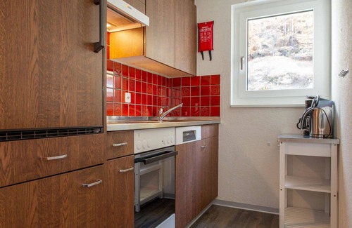 Saas Almagell Apartment | Nice apartment for 5 guests with WIFI, TV and balcony