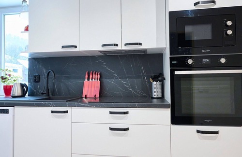 Desna Apartment | Nice apartment for 4 people with pool, WIFI, TV and patio