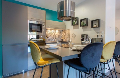 Les Estagnots Apartment | Nice apartment for 4 guests with WIFI, terrace and parking