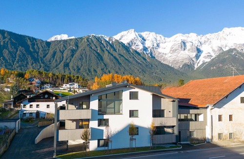 Fronhausen Apartment | Nice apartment for 4 guests with WIFI, TV, patio and parking