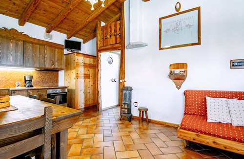 Coredo Apartment | Nice apartment for 4 guests with WIFI, TV, terrace, pets allowed and parking