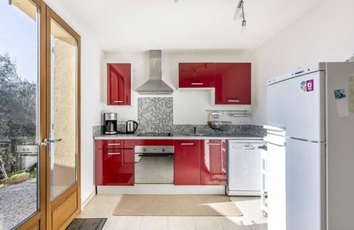 Cabris Apartment | Nice apartment for 5 guests with WIFI, TV, terrace and parking
