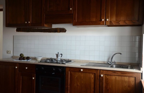 Capolona Apartment | Nice apartment for 6 guests with WIFI, pool, TV, pets allowed and parking, close to Arezzo