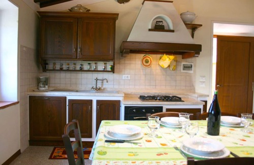 Monte San Savino Apartment | Nice apartment for 7 guests with WIFI, TV and parking, close to Arezzo