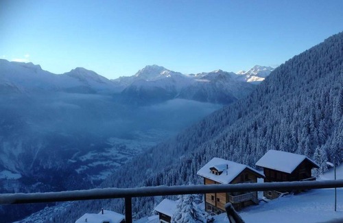 Riederalp Apartment | Nice apartment for 8 people with WIFI, TV and balcony