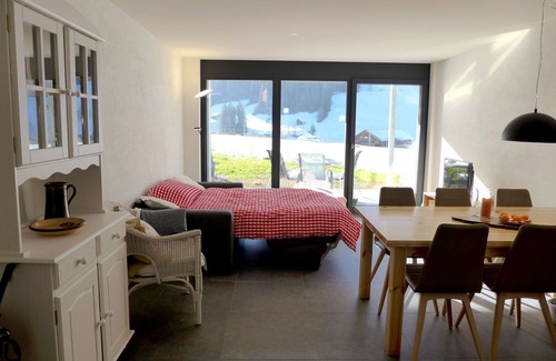 Blankenburg Apartment | Nice apartment for 3 guests with WIFI, TV, terrace, pets allowed, panoramic view and parking