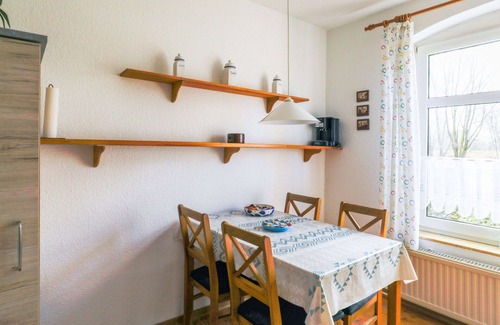 Oberndorf Apartment | Nice apartment for 6 people with WIFI, TV, patio and pets allowed