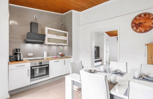 Oberndorf Apartment | Nice apartment for 6 guests with WIFI, TV and patio