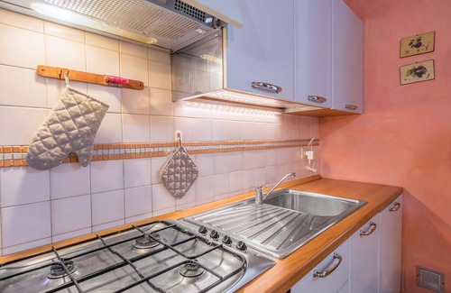 Cutigliano Apartment | Nice apartment for 6 guests with pool, WIFI, TV, veranda and pets allowed