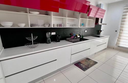 Accra Apartment | Nice Apartment Great Location!