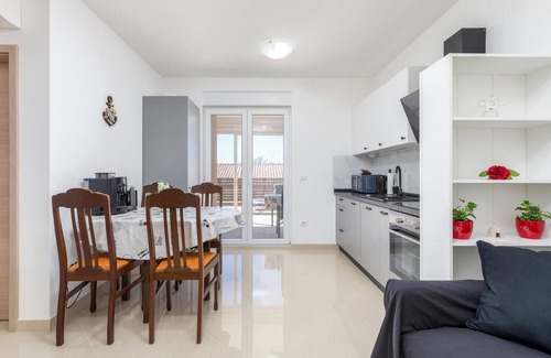 Barbariga Apartment | Nice apartment in Barbariga with WiFi