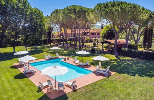 Suvereto Villa | Nice apartment in villa for 4 people with pool, WIFI, A/C and terrace
