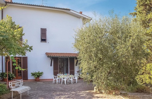 Montopoli in Val d'Arno Apartment | Nice apartment in Marti PI with WiFi