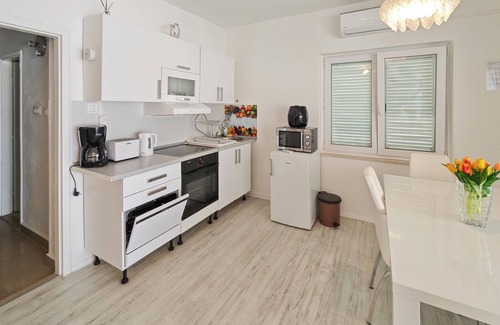 Metkovic Apartment | Nice apartment in Metkovic
