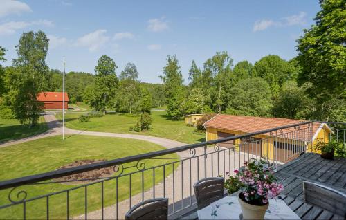 Mullsjo Apartment | Nice Apartment In Mullsjö With Sauna