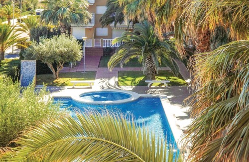 Platja de Piles Apartment | Nice apartment in Piles with WiFi