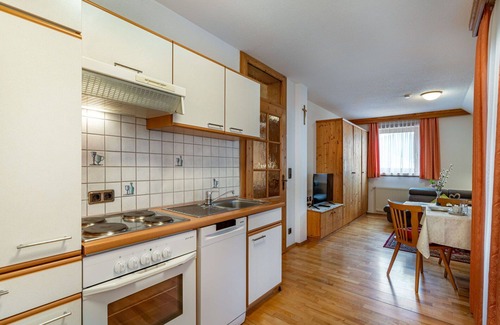 Arriach Villa | Nice apartment in villa for 4 people with WIFI, TV, patio and parking