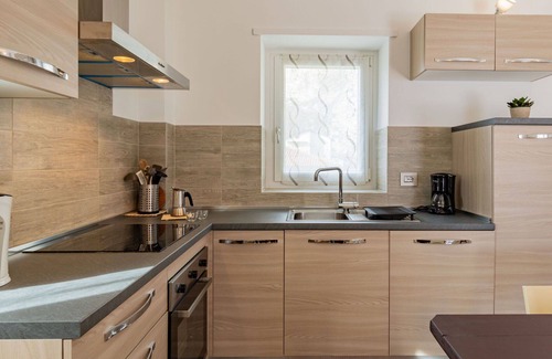 Novate Mezzola Apartment | Nice apartment for 5 people with WIFI, TV, balcony and parking