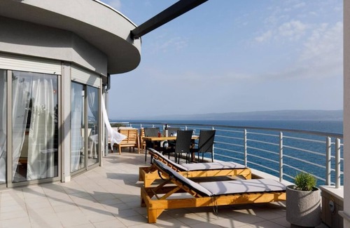 Stobrec Apartment | Nice Beach Apartments for 3 Adults