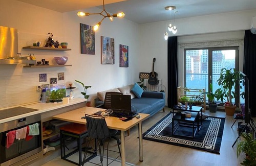 Esenyurt Apartment | Nice cozy place close to metro and city center. Parking Space with Garden Park