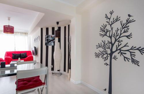 San Felipe Neri Apartment | Nice Flat -200m Center-2 Baths- 3 Bedrooms 5pers