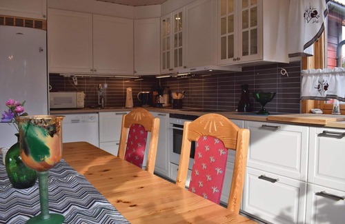 Tjeldsund House | Nice home in Hol I Tjeldsund