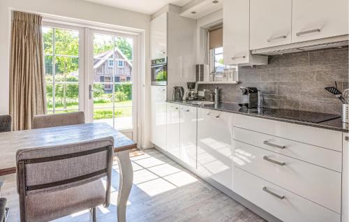 Hoge Hexel House | Nice Home In Hoge Hexel With Wifi