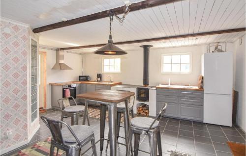 Rullan House | Nice Home In Långserud With Sauna