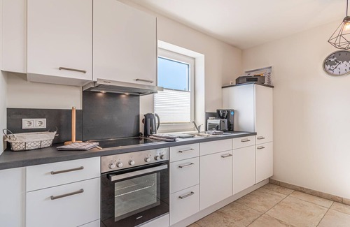 Langenhorn House | Nice home in Langenhorn with WiFi