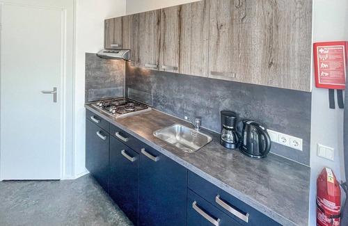Lauwersoog House | Nice home in Lauwersoog with WiFi