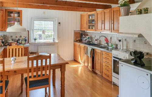 Soderhamn Municipality House | Nice Home In Ljusne With Wifi