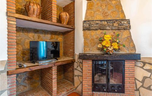 Mecina Bombaron House | Nice Home In Mecina Bombarón With Wifi