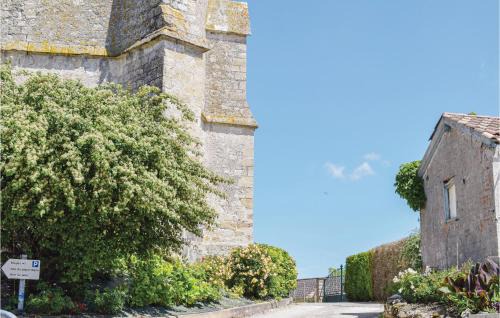 Montpezat House | Nice Home In Montpezat Dagenais With 3 Bedrooms, Wifi And Private Swimming Pool