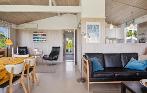 Odder Municipality House | Nice Home In Odder With Wifi