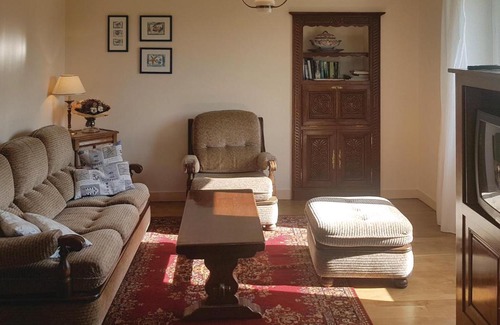 Pouldreuzic House | Nice home in Pouldreuzic with 4 Bedrooms and WiFi