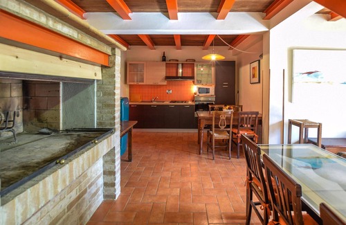 San Brizio House | Nice home in Spoleto with kitchen