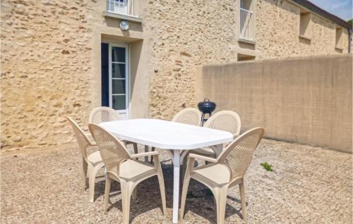 Vaudoy House | Nice Home In Vaudoy-En-Brie With Wifi
