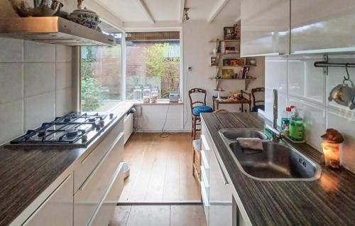 Warmenhuizen House | Nice Home In Warmenhuizen With Wifi