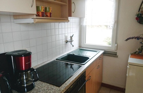 Wasungen House | Nice home in Wasungen with WiFi