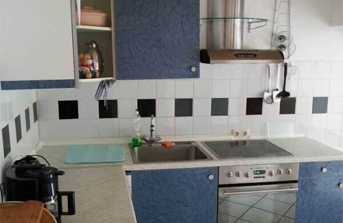Neuendorf-Sachsenbande Apartment | Nice, large animal and family-friendly apartment in the Wilstermarsch