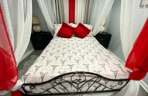 North Bergen Apartment | Nice one bedroom apartment at 15 minutes to New York excellent bus transportation